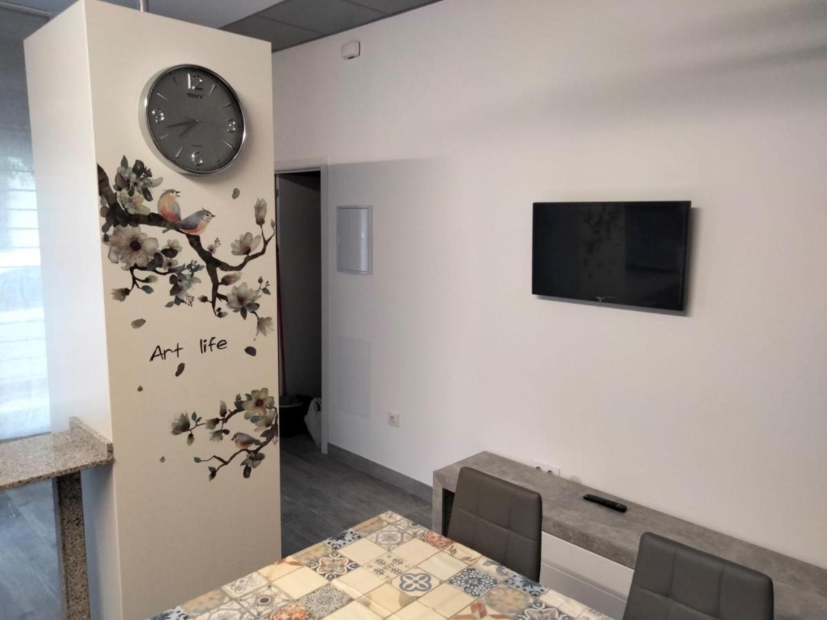 Loft La Calahorra Con Posibilidad De Aparcamiento Pregunta Por El Pack Mas Apartment Córdoba